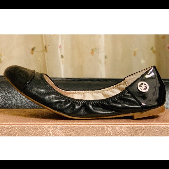 Michael Kors Terrin Leather Ballet Flat - Picture 2 of 6